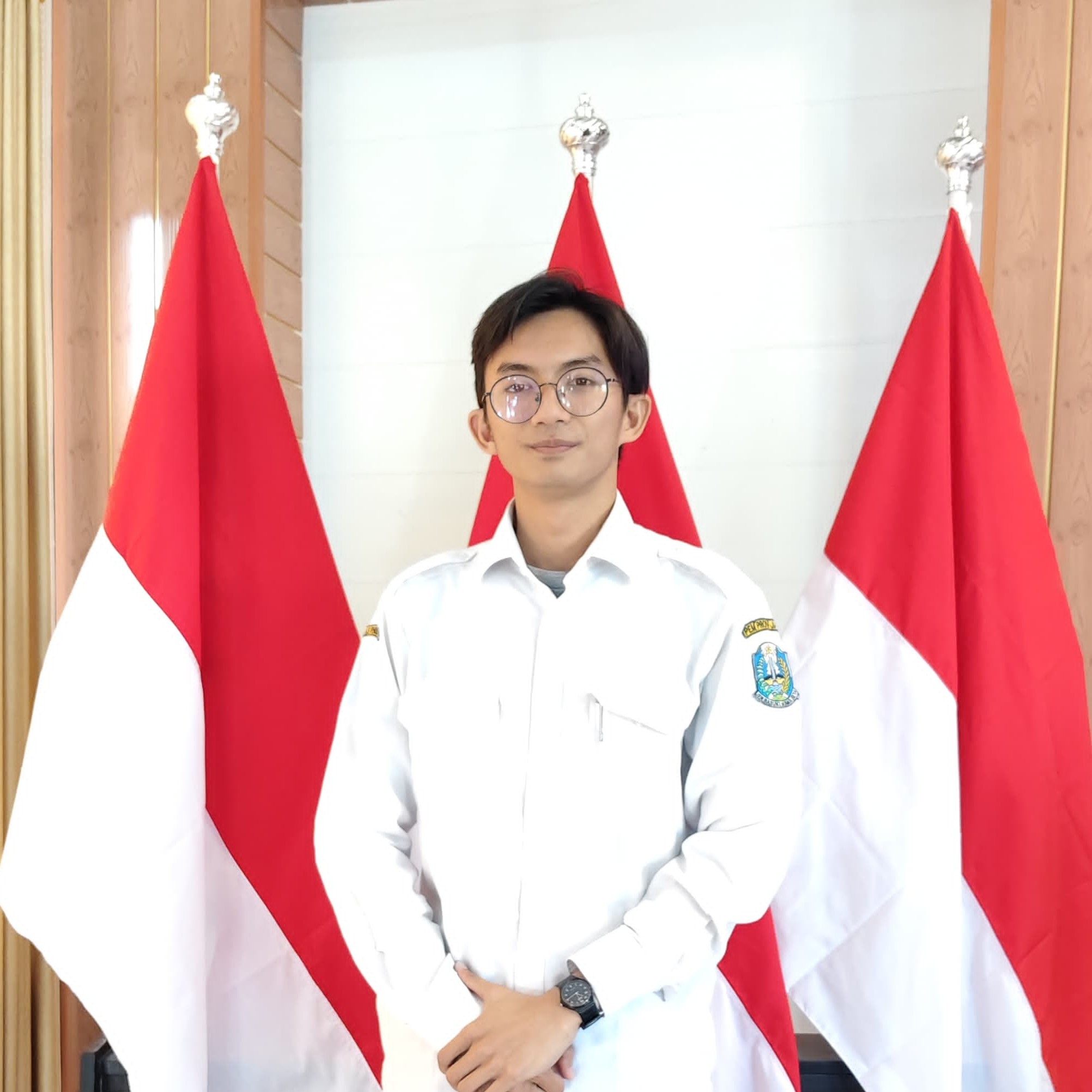 THORIQ AJI SILMI, S.Pd.